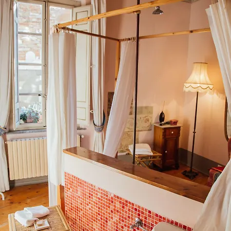 Bed & Breakfast La Romea Lucca